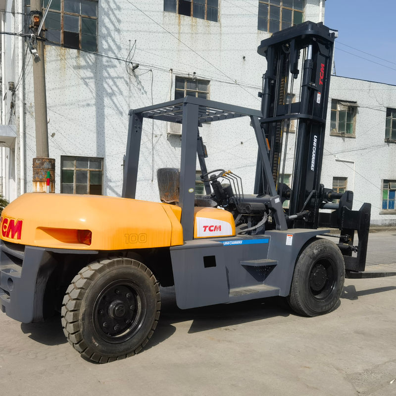 TCM FD100 10T carrello elevatore diesel usato 5m Mast 6 metri di altezza con spostamento laterale 10000 KG Peso