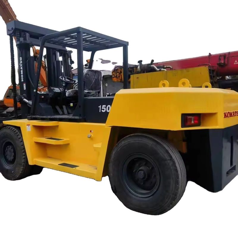 Top-rated Usato 15 tonnellate Komatsu carrello elevatore per le vostre esigenze di movimentazione del materiale
